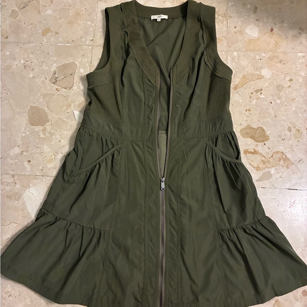 Entro unused Olive Green zip up Dress